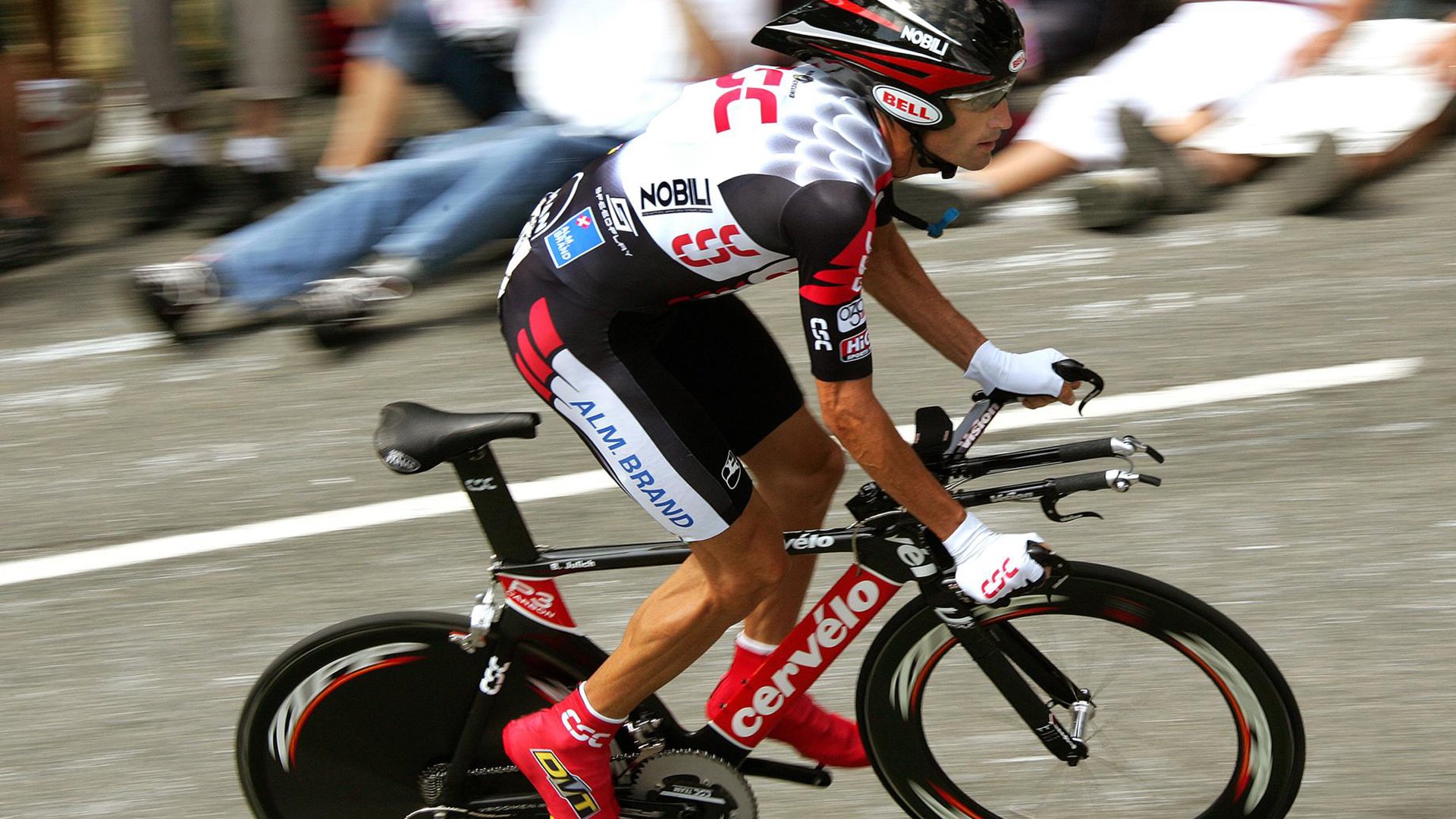 “2000年总决赛经典瞬间,再次引爆回忆”,2000年总决赛数据